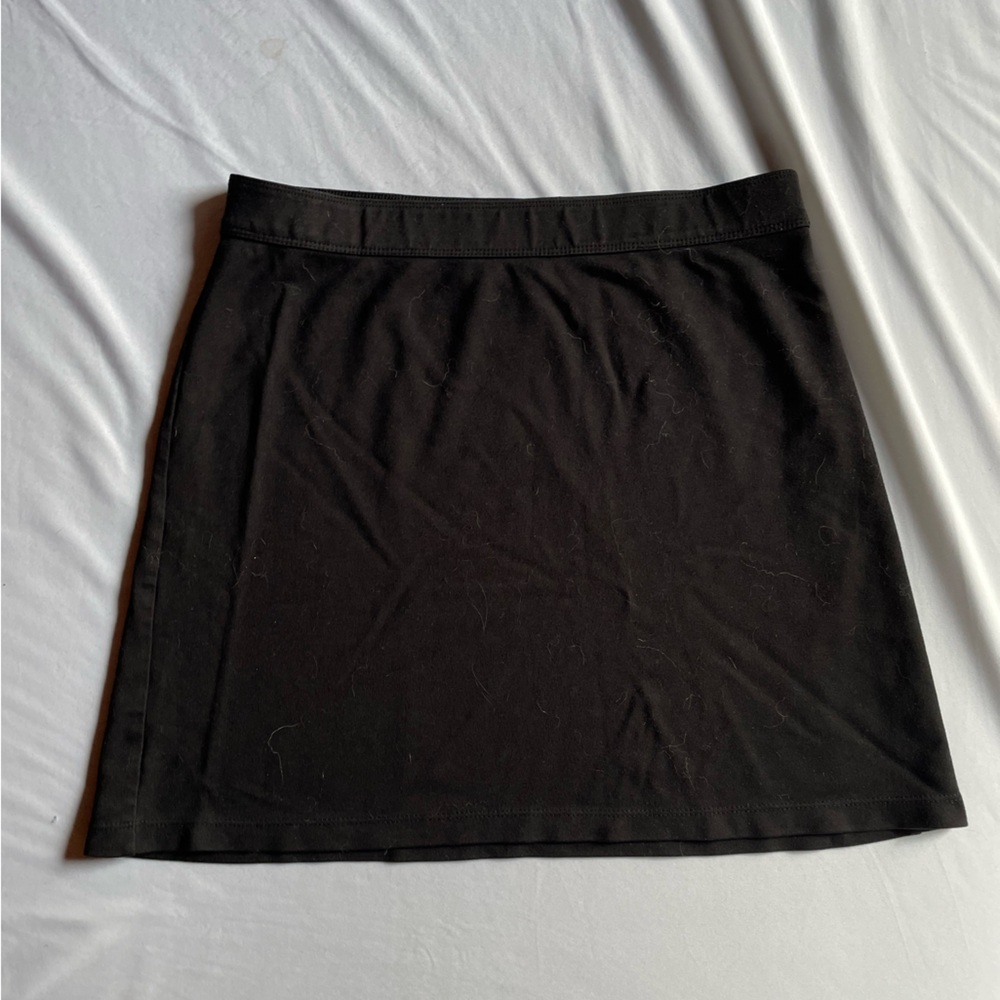black mini skirt - M